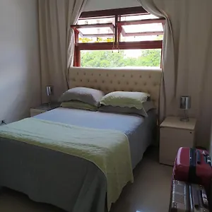 Quarto em Acomodações Particulares Aconchego Da Irene, São Paulo